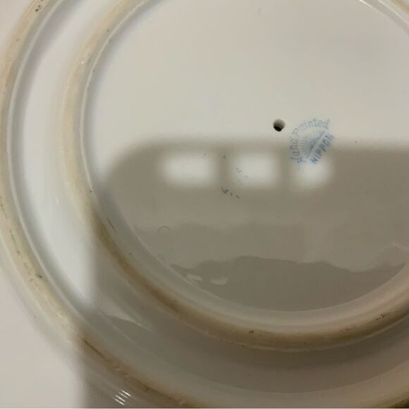 Vintage Nippon Hand Painted Porcelain butter dish with lid - Picture 4 of 7